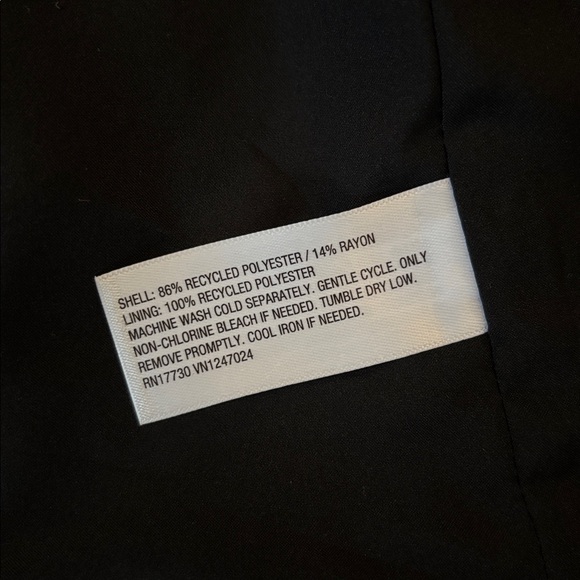 NWT a new day Women's Structured Satin Blazer size XS - Picture 10 of 10